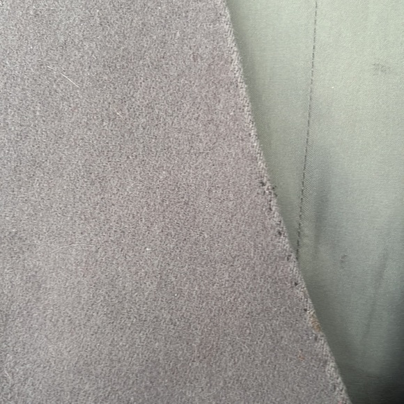Custom tailored wool/cashmere vest - Picture 3 of 5